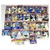 Mixed lot of baseball cards with stars