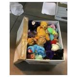 Collection of Ty Beanie Babies w/Mostly bears