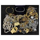 Fashion Jewelry Incl. Necklaces & More