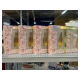 4 Womenï¿½s Chantilly Gift Sets.