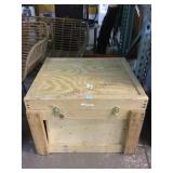 Wood Trunk w/latches, front panel is loose,