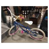 Huffy Seastar kids bicycle, tires don