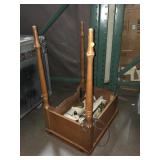 Vtg Singer sewing Fashion machine w/cabinet,