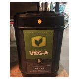 Heavy 16 Veg B - 6 Gallon plant nutrient