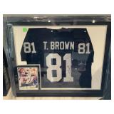 Raiders T. Brown framed signed jersey and photo