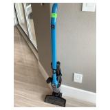 Bissell Feather weight Cordless vacuum w/power
