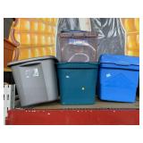 5 Storage Containers. Various Sizez