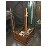 Vtg Singer sewing Fashion machine w/cabinet,