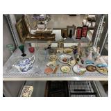 Porcelain and glass plates decoration plates and