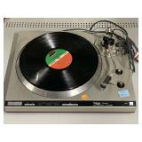 Technics Quartz Direct Drive Automatic SL-1300MK2