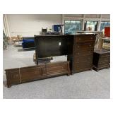 Dark Brown bedroom set wood w/tall dresser,