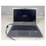 Samsung Notebook Computer Model NP530U3B w/