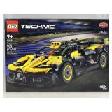 NIB Bugatti Bolide LEGO Technic Building Set