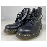 Dr. Martin Air Wair 101 YS Boots. Menï¿½s Sz 7