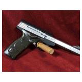 Browning 22LR Pistol mod Buckmark - Like New in