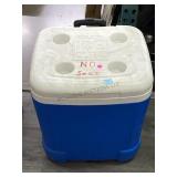 Igloo Ice Cube cooler, approx 19x16x20in