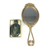 Antique Chinese Nephrite Snuff Bottle & Vanity