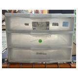 Sterilite 3-Drawer cabinet, approx 14x13x10in