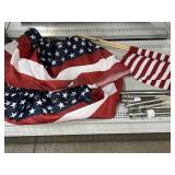 Large US Flag & Outdoor Yard Flags.
