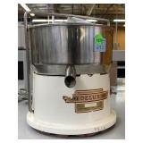 Super Delux Juicer