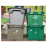 4 storage containers. Various sizes.
