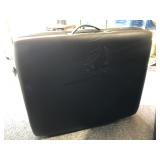 EarthLite Folding massage table, Harmony DX