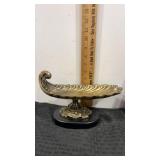 Heavy ornate brass pedestal dish feather style  6