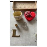 Miscellaneous Decorative Items, Ceramic Red