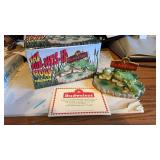 The Bud-Weis-Er frog figurine in original box and