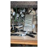 Miscellaneous kitchen utensils