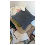Large lot of throw pillows