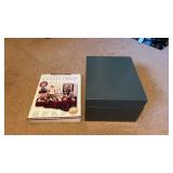 Book about collectibles  market guide & price
