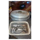 Roasting pan and electric dish