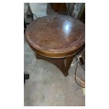 Mid century end table  25 x 22"