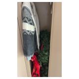Christmas wreaths ladies jacket size 14 and