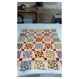 Quilt top approximately  76 x 62ï¿½ wagon wheel
