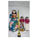 14ï¿½ flip topsy  turvy doll and 2 regular hand