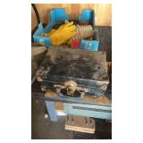 Small vintage case and bag with wall hangers