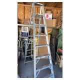 Foldable Step ladder approximately 7ï¿½  x 8ï¿½