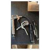 Mini grease guns