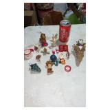 Miscellaneous lot of vintage Christmas, t