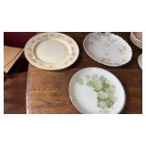 3 decorative plates Haviland , Homer Laughlin p