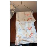 4 pairs of womanï¿½s pants  see all pictures