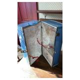 Vintage doll case blue and silver  20 x 9.5ï¿½