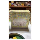 Box of Easter Themed Items, Egg Dye, Jelly Bean