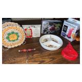 Miscellaneous lot of kitchen items and decorative