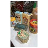 Miscellaneous lot of advertising tins Ritz, Swiss