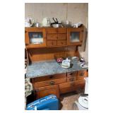 Approximately 27.5 x 48 x  54ï¿½ vintage Hoosier