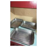 3 Aluminum cake pans