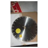 Lot of 2 large cutting disks